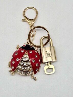 Authentic Louis Vuitton Gold Lock 🔒Unbranded Lady Bug Keychain Bag Charm LV
